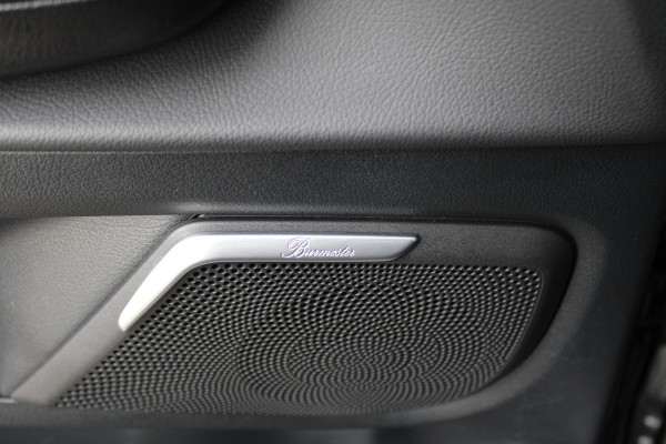 Mercedes-Benz V-Klasse 300d / AMG / 4-Matic / DC / Luchtvering / Pano / Elec Stoelen / Burmester / Vol Opties / NIEUWSTAAT.