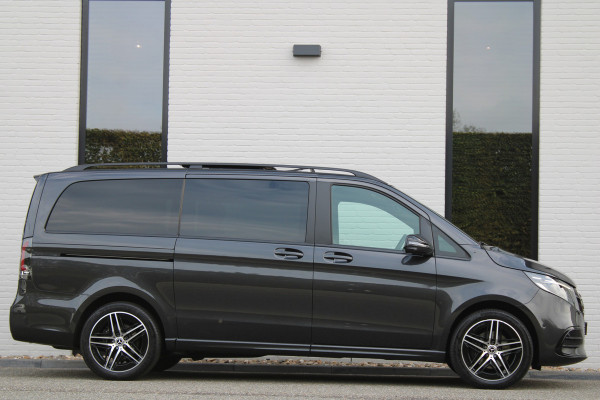 Mercedes-Benz V-Klasse 300d / AMG / 4-Matic / 7-Persoons / Luchtvering / Pano / Elec Stoelen / Burmester / Vol Opties / NIEUWSTAAT.