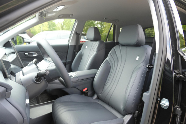 GEELY Starray EM-i 1.5 Pro 262 PK | Stoelverwarming | 83 Km elektrisch bereik | 360 Camera | Parkeersensoren | 18 Inch LMV |