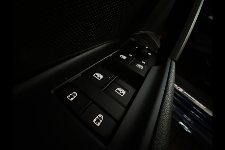 Audi A3 Sportback 35 TFSI S edition Pano|Sfeer|Camera|Keyless|ACC|Lane