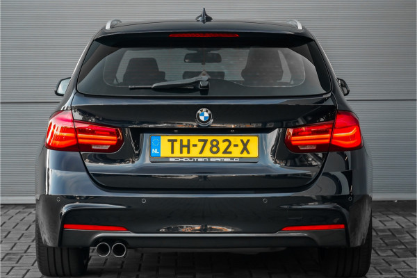 BMW 3 Serie Touring 330i High Executive M-Sport Pano Leder Stuur & Stoelverw PDC 19"