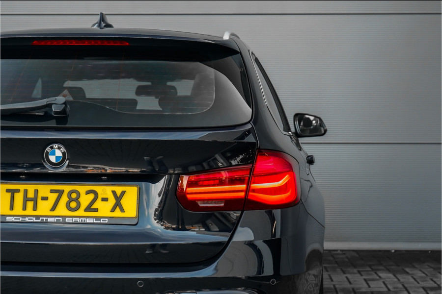 BMW 3 Serie Touring 330i High Executive M-Sport Pano Leder Stuur & Stoelverw PDC 19"