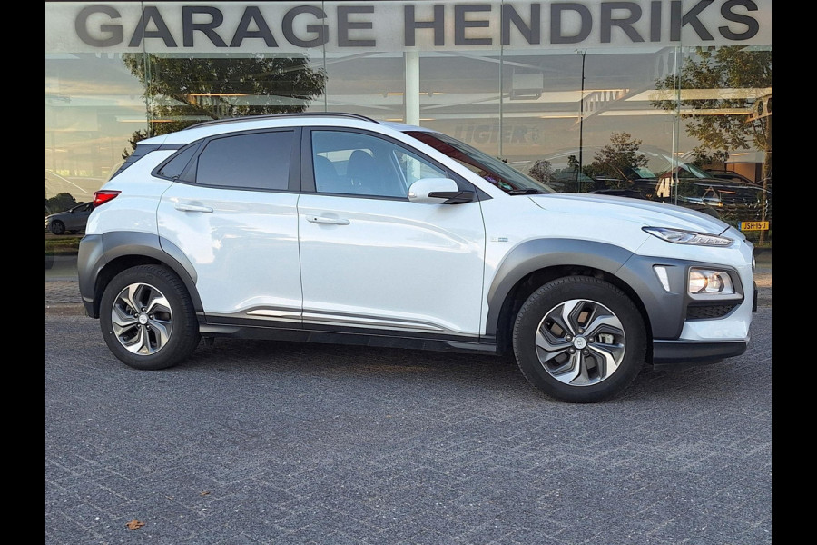 Hyundai Kona 1.6 GDI HEV Fashion | Climate | Trekhaak 1300kg |  Blindspot | Adaptive CC | Camera | HUD |