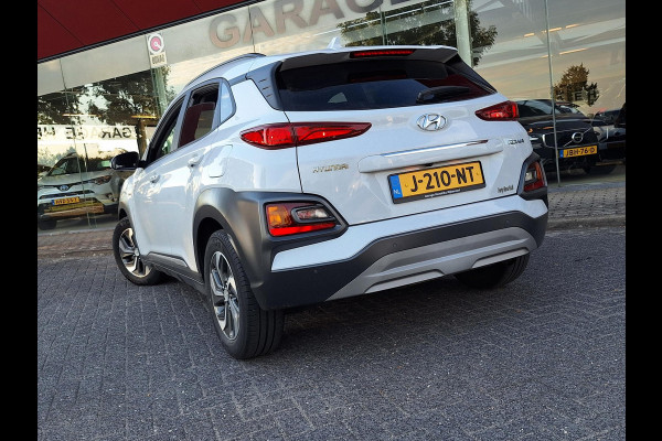 Hyundai Kona 1.6 GDI HEV Fashion | Climate | Trekhaak 1300kg |  Blindspot | Adaptive CC | Camera | HUD |