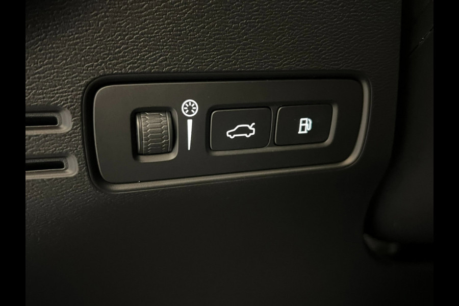 Volvo XC40 1.5 T5 Recharge / Nieuwe Accu / Dealer onderhouden