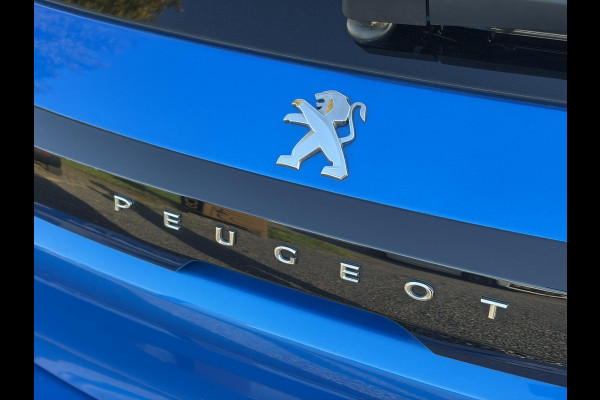 Peugeot 208 1.2 PureTech Allure ✓D-riem vv in 10-2025✓1e Eigenaar✓360° Camera✓Carplay✓Navi✓101pk✓LED✓Clima✓Cruise✓6 Bak✓Pdc✓Lm velgen✓Halfleder✓Recent beurt gehad✓N.A.P✓Apk tot 08-2028
