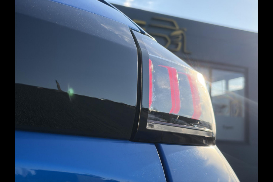 Peugeot 208 1.2 PureTech Allure ✓D-riem vv in 10-2025✓1e Eigenaar✓360° Camera✓Carplay✓Navi✓101pk✓LED✓Clima✓Cruise✓6 Bak✓Pdc✓Lm velgen✓Halfleder✓Recent beurt gehad✓N.A.P✓Apk tot 08-2028