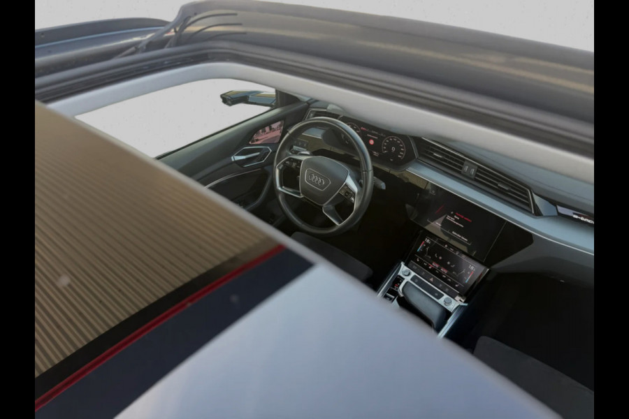Audi e-tron Sportback 55 quattro S edition 95 kWh 94% SoH (Dealer OndH, Panorama, Matrix KopLampen, 360 Camera, Carplay, Etc)