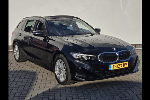 BMW 3 Serie Touring 318i NL-AUTO | PANODAK | PDC | Curved Display