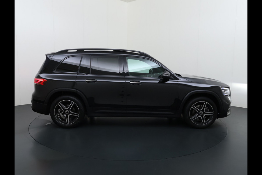 Mercedes-Benz Glb GLB 180 AMG line | Pano Sound Keyless Memory