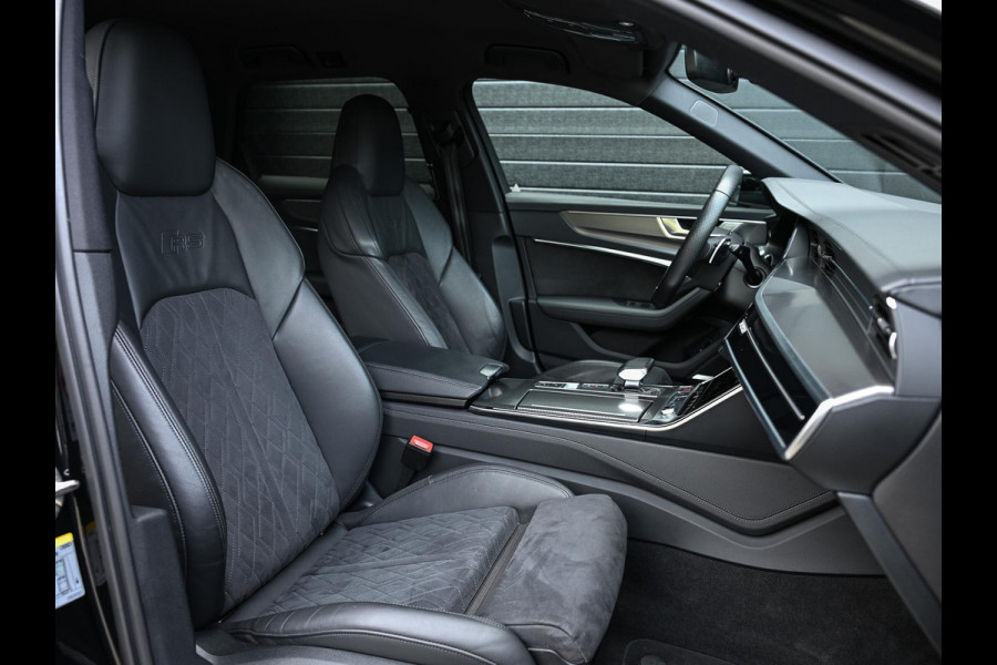 Audi A6 Avant RS 6 TFSI quattro | Achterasbesturing | VOSSEN Velgen | B&O | 360 Camera | Luchtvering | Memory Seat | Stoelverwarming V+A | Stuurverwarming | Ambiance Interieur | Trekhaak |