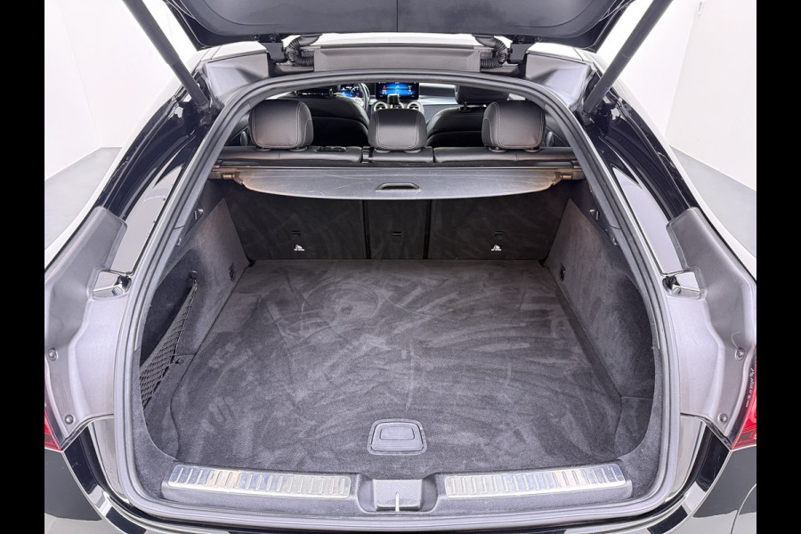 Mercedes-Benz GLC Coupé 300 e 4MATIC AMG line | Schuifdak Burmester Trekhaak