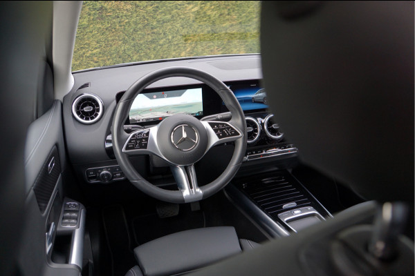 Mercedes-Benz B-Klasse B 250 e Progressive Facelift | Verwarmd stuurwiel Camera Widescreen