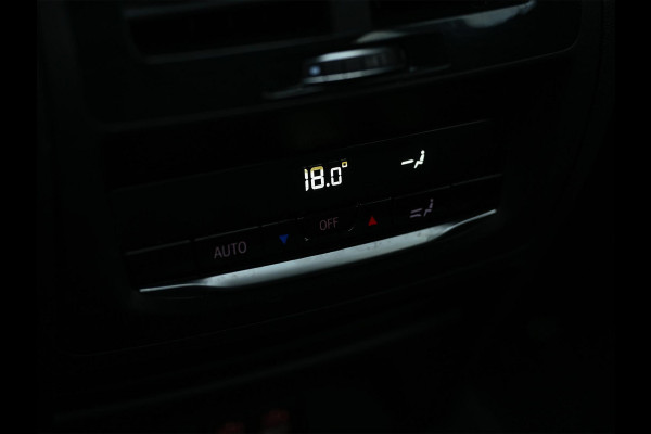 BMW X3 xDrive30e High Executive M-sport | Panoramadak | Harman/Kardon | Camera | Active Cruise | Memory Seat | BMW Gesture Control | Stuurverwarming | Stoelverwarming | Trekhaak |