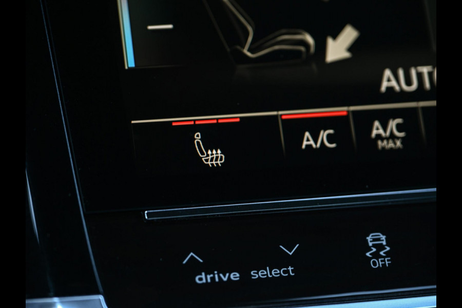 Audi Q8 e-tron Sportback 55 quattro S Edition 115 kWh 408pk | Panoramadak | 360 Camera | Luchtvering | Adaptive Cruise | Memory Seat | Stoel + Stuurverwarming | Keyless Entry | Elektr. Verst. Stuur |
