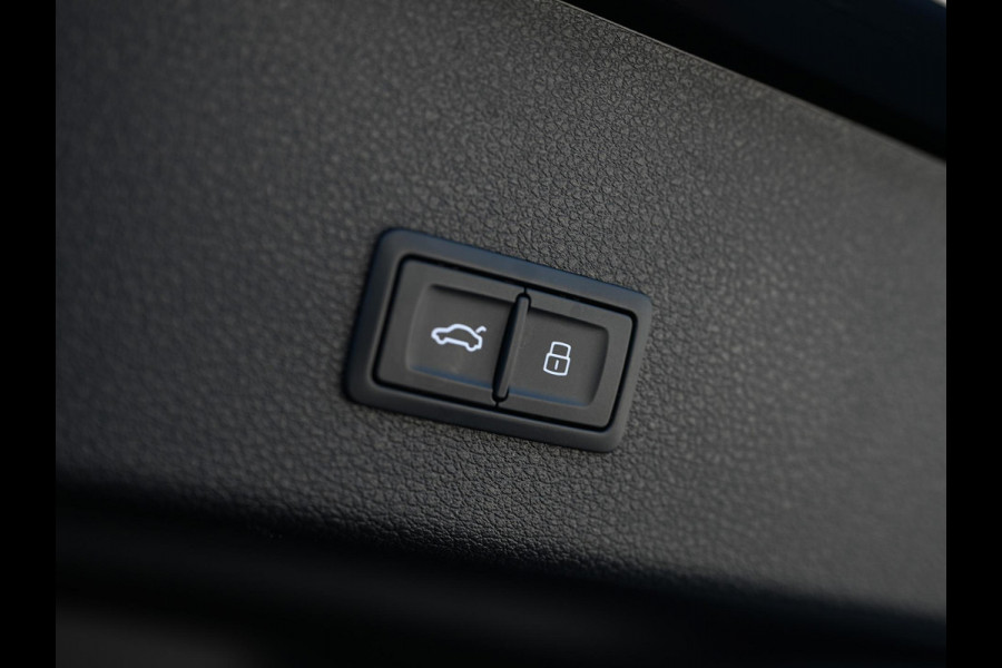 Audi Q8 e-tron Sportback 55 quattro S Edition 115 kWh 408pk | Panoramadak | 360 Camera | Luchtvering | Adaptive Cruise | Memory Seat | Stoel + Stuurverwarming | Keyless Entry | Elektr. Verst. Stuur |