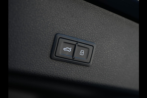 Audi Q8 e-tron Sportback 55 quattro S Edition 115 kWh 408pk | Panoramadak | 360 Camera | Luchtvering | Adaptive Cruise | Memory Seat | Stoel + Stuurverwarming | Keyless Entry | Elektr. Verst. Stuur |
