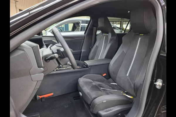 Opel Astra Sports Tourer 1.6 Turbo Plug In Hybrid GSe Led matrix koplampen