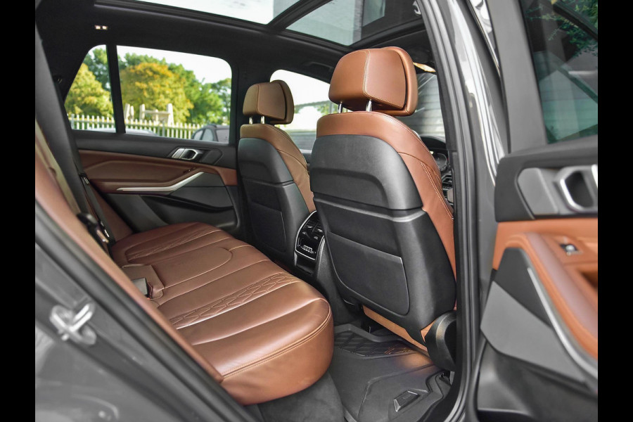BMW X5 xDrive45e High Executive M Sport Panorama H&K ACC 360 Camera Individual bekleding