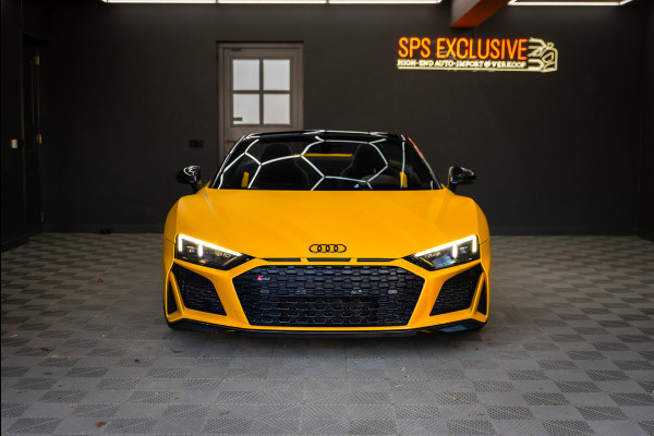 Audi R8 Spyder 5.2 performance quattro / Buckets / Capristo / Keramisch / Non OPF / B&O / Exclusive