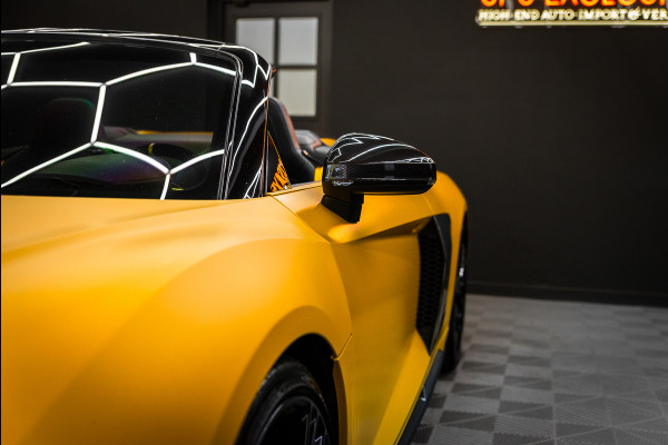 Audi R8 Spyder 5.2 performance quattro / Buckets / Capristo / Keramisch / Non OPF / B&O / Exclusive