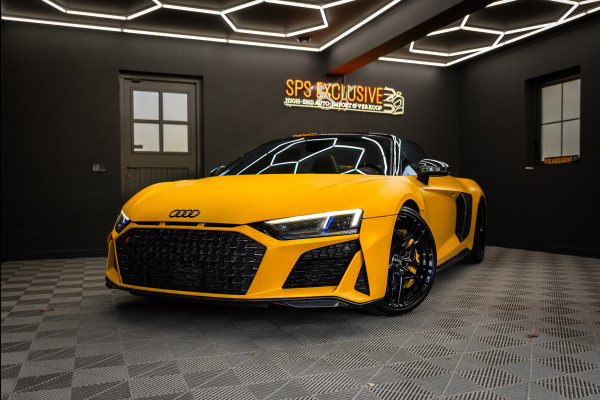 Audi R8 Spyder 5.2 performance quattro / Buckets / Capristo / Keramisch / Non OPF / B&O / Exclusive