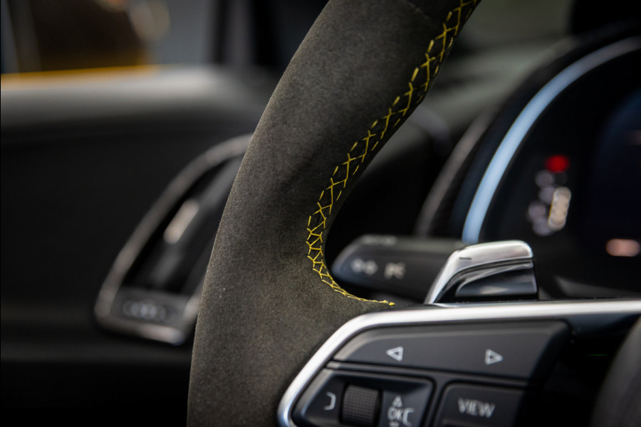 Audi R8 Spyder 5.2 performance quattro / Buckets / Capristo / Keramisch / Non OPF / B&O / Exclusive