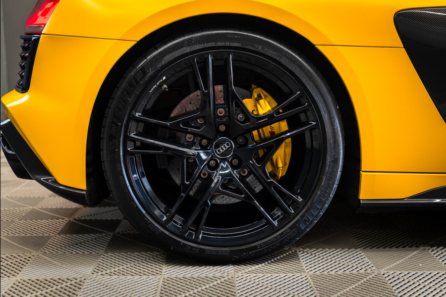 Audi R8 Spyder 5.2 performance quattro / Buckets / Capristo / Keramisch / Non OPF / B&O / Exclusive