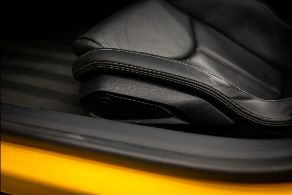 Audi R8 Spyder 5.2 performance quattro / Buckets / Capristo / Keramisch / Non OPF / B&O / Exclusive