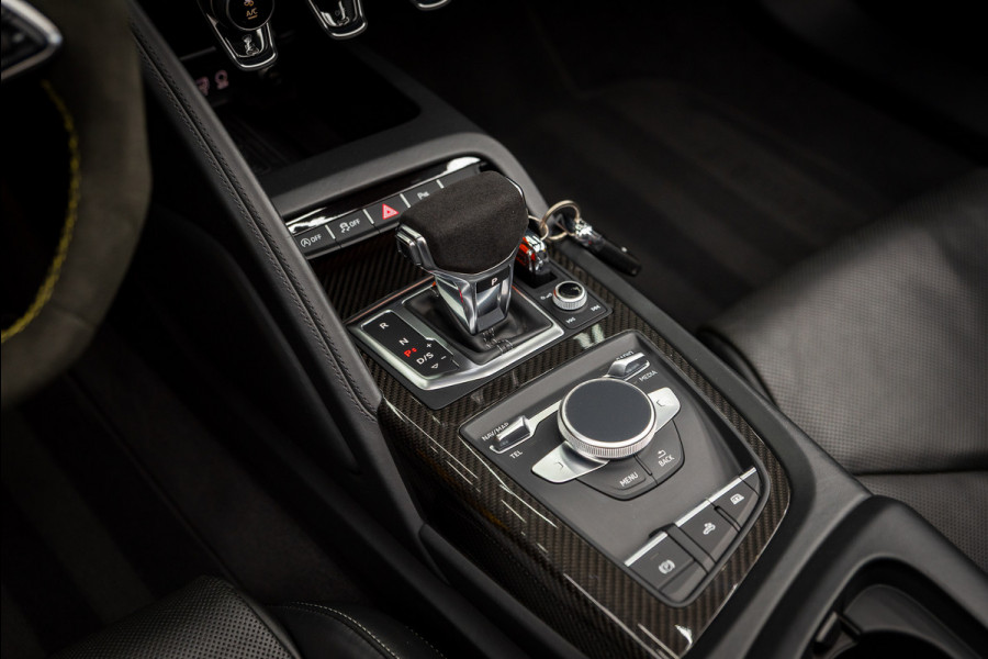 Audi R8 Spyder 5.2 performance quattro / Buckets / Capristo / Keramisch / Non OPF / B&O / Exclusive