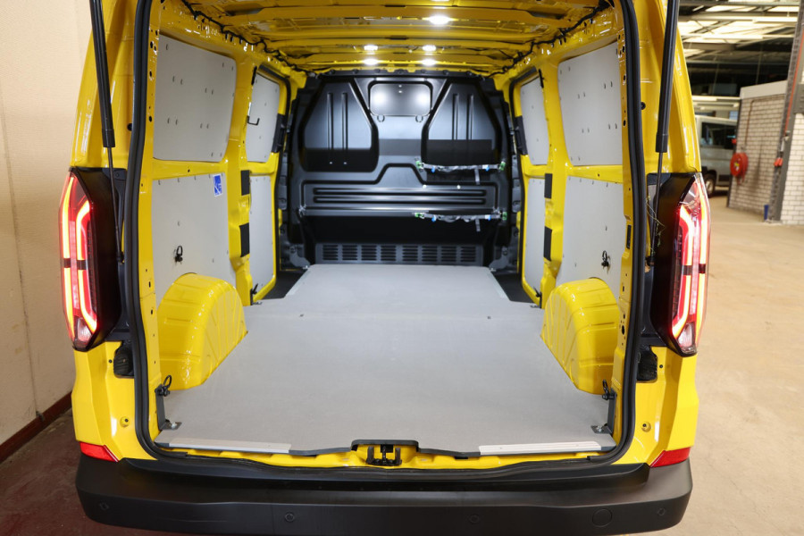 Ford E-Transit 340 L2H1 LANG Limited 71 kWh CAMERA LED