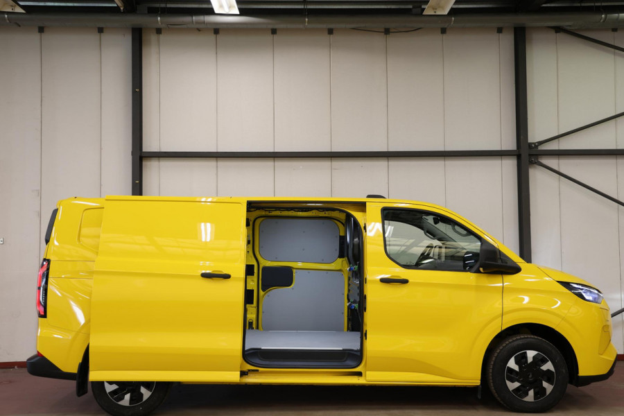 Ford E-Transit 340 L2H1 LANG Limited 71 kWh CAMERA LED