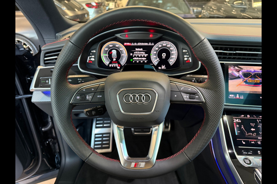 Audi Q8 60 TFSI e quattro S Line Compe Pano|RS Seats|BTW|HuD