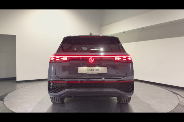 Volkswagen Tayron 1.5 eHybrid R-Line Edition | Trekhaak | H&K Audio | Panoramadak | Black Style | Winterpakket plus