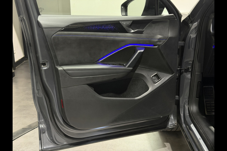 Volkswagen Tayron 1.5 eHybrid R-Line Edition | Trekhaak | H&K Audio | Panoramadak | Black Style | Winterpakket plus