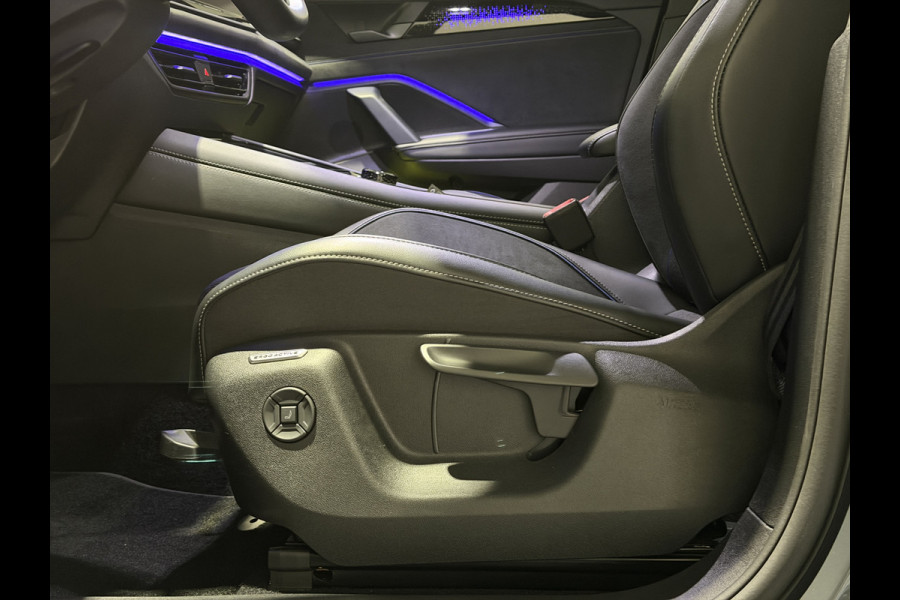 Volkswagen Tayron 1.5 eHybrid R-Line Edition | Trekhaak | H&K Audio | Panoramadak | Black Style | Winterpakket plus