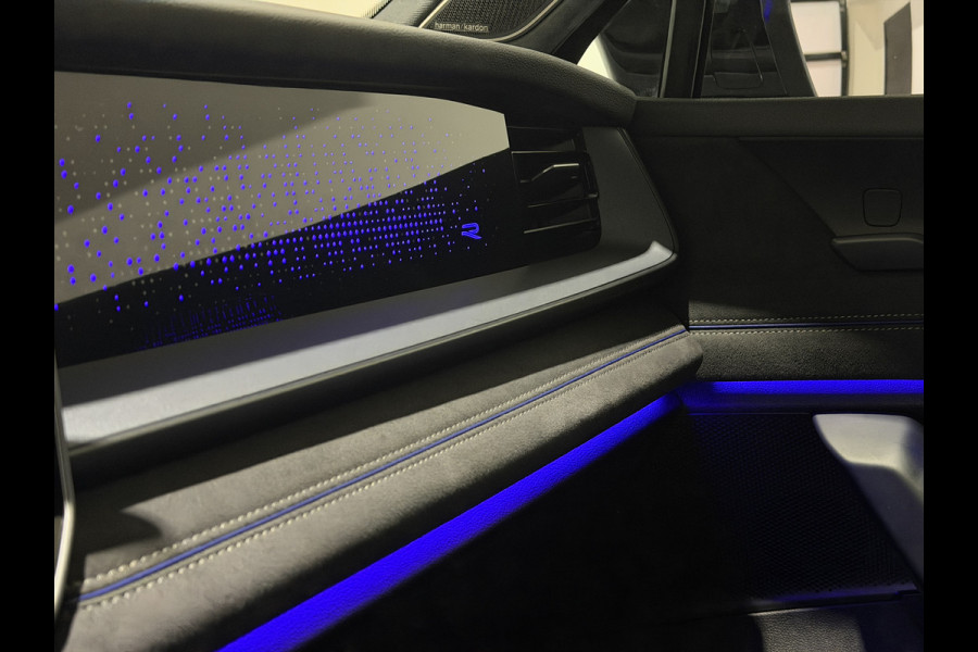 Volkswagen Tayron 1.5 eHybrid R-Line Edition | Trekhaak | H&K Audio | Panoramadak | Black Style | Winterpakket plus