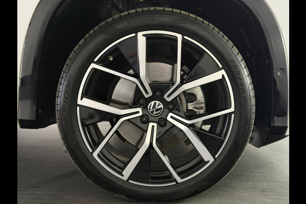Volkswagen Tayron 1.5 eHybrid R-Line Edition | Trekhaak | H&K Audio | Luxe Leder | Panoramadak | Stoel ventilatie