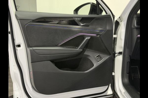 Volkswagen Tayron 1.5 eHybrid R-Line Edition | Trekhaak | H&K Audio | Luxe Leder | Panoramadak | Stoel ventilatie