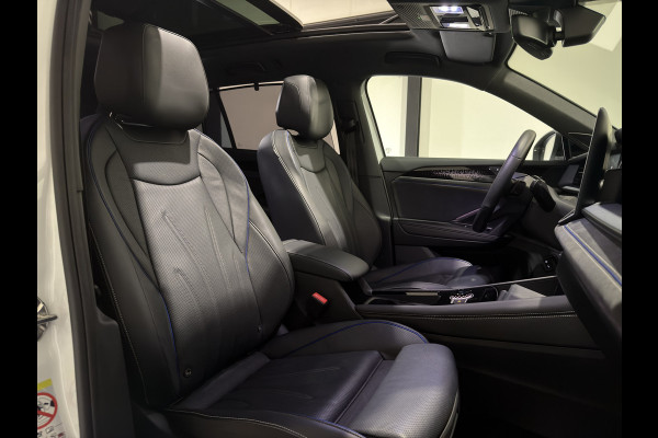 Volkswagen Tayron 1.5 eHybrid R-Line Edition | Trekhaak | H&K Audio | Luxe Leder | Panoramadak | Stoel ventilatie