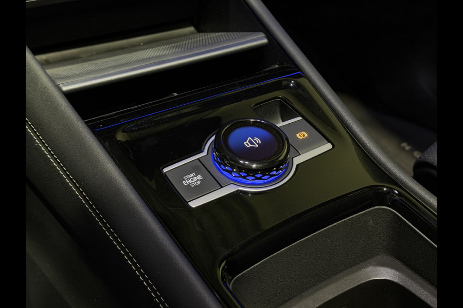 Volkswagen Tayron 1.5 eHybrid R-Line Edition | Trekhaak | H&K Audio | Luxe Leder | Panoramadak | Stoel ventilatie