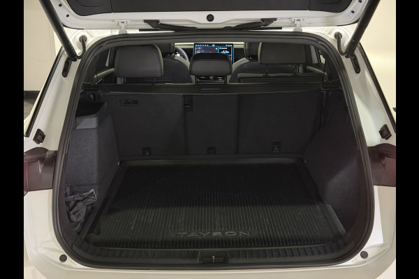 Volkswagen Tayron 1.5 eHybrid R-Line Edition | Trekhaak | H&K Audio | Luxe Leder | Panoramadak | Stoel ventilatie
