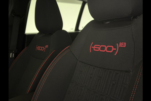 Fiat 600E RED 54 kWh | Apple CarPlay - Android Auto | LED lampen voor & achter | Hill Hold