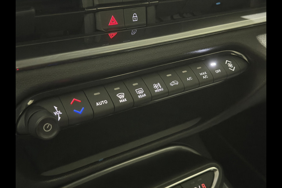 Fiat 600E RED 54 kWh | Apple CarPlay - Android Auto | LED lampen voor & achter | Hill Hold