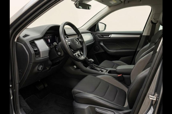Škoda Kodiaq 1.5 TSI Business Edition 150pk | Navigatiesysteem  |Assistentie Pakket | Apple Carplay/Android Auto | Cruise control,  | Climate control |  LED koplampen |  lederen/stof bekleding |  lichtmetalen velgen 18" |