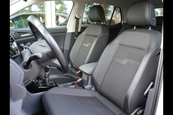 Volkswagen T-Cross 1.0 TSI Life | Cruise control adaptief | LED | Draadloze telefoonlader |