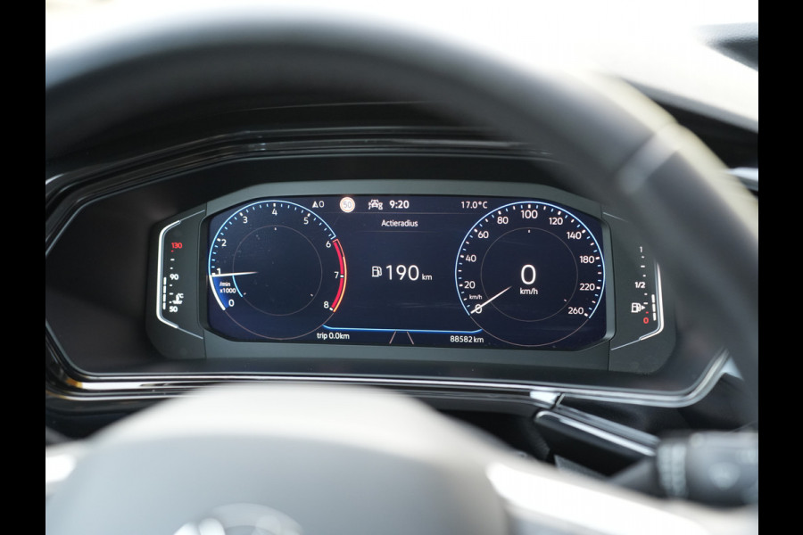 Volkswagen T-Cross 1.0 TSI Life | Cruise control adaptief | LED | Draadloze telefoonlader |