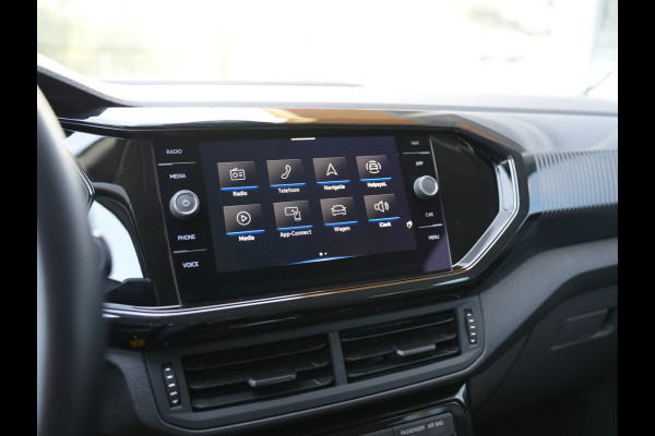Volkswagen T-Cross 1.0 TSI Life | Cruise control adaptief | LED | Draadloze telefoonlader |