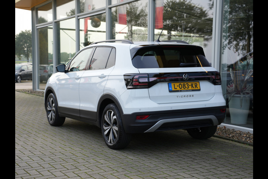 Volkswagen T-Cross 1.0 TSI Life | Cruise control adaptief | LED | Draadloze telefoonlader |