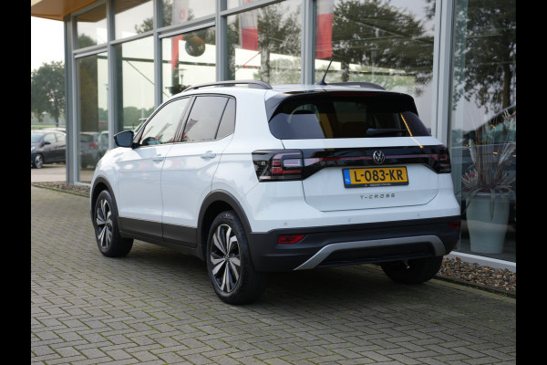 Volkswagen T-Cross 1.0 TSI Life | Cruise control adaptief | LED | Draadloze telefoonlader |
